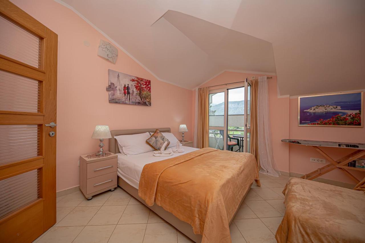 Apartamento Fairytale 1 And 2 Budva Exterior foto