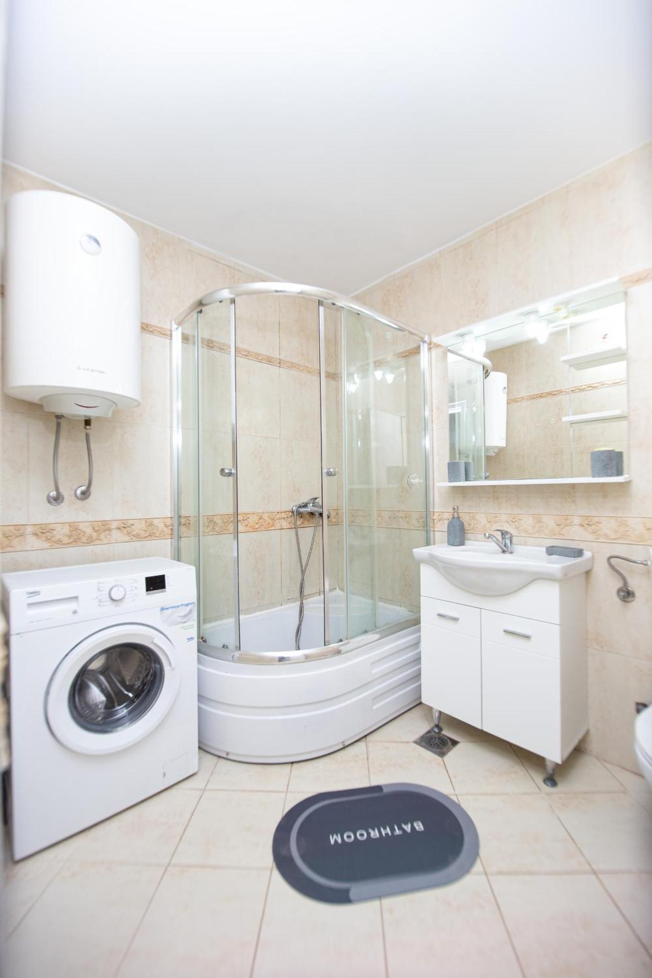 Apartamento Fairytale 1 And 2 Budva Exterior foto